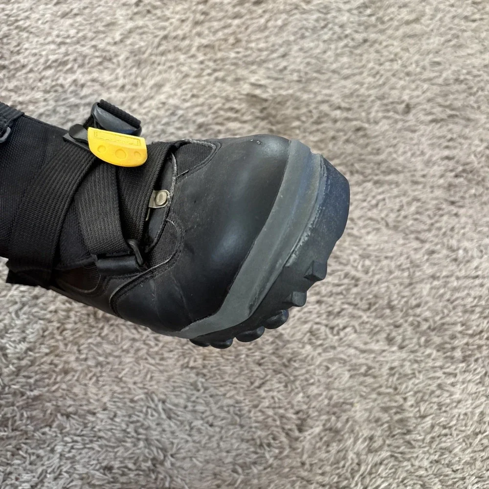 Trukk‎ Snowmobile Snow Boots Size 7 - Straps Good Tread